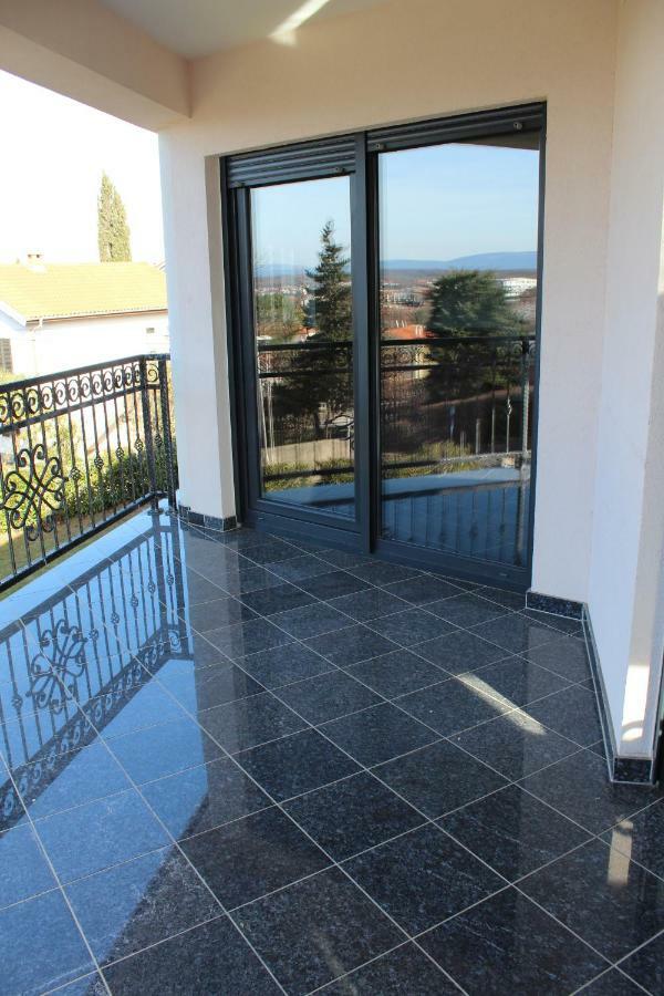 Villa Antunovic مالينسكا المظهر الخارجي الصورة